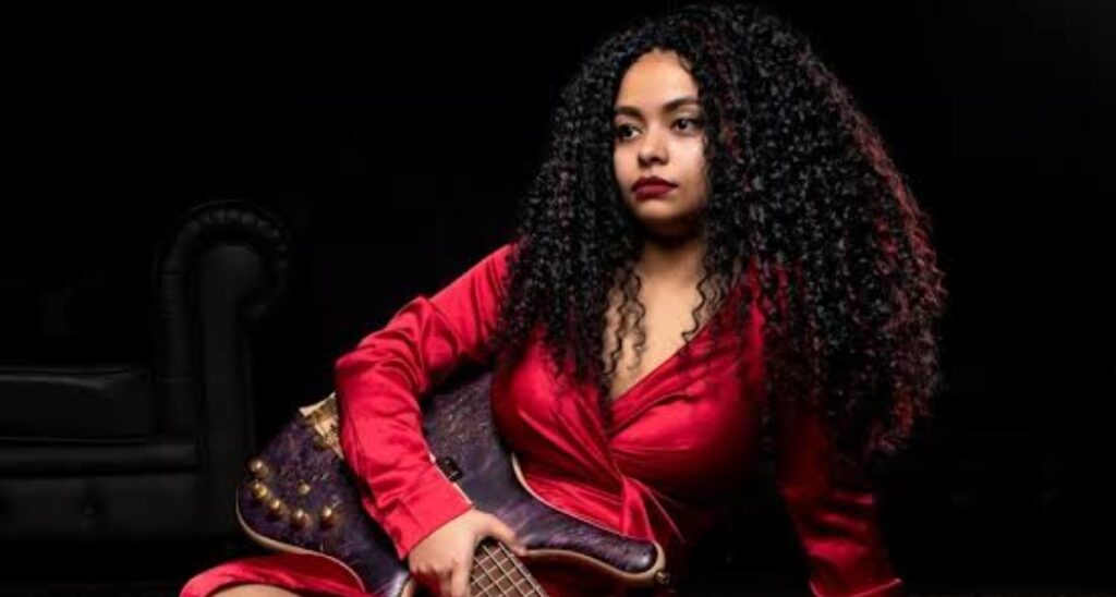 రెహమాన్ నాకు తండ్రితో సమానం: మోహినిదే వివరణ