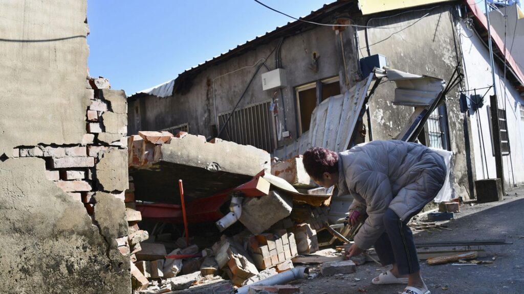 దక్షిణ తైవాన్ లో భారీ భూకంపం…!