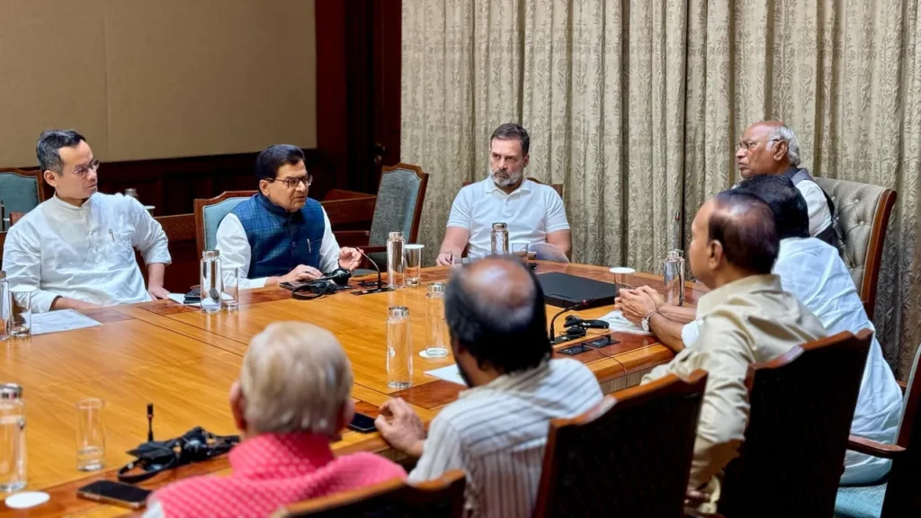 వక్ఫ్ బోర్డు సవరణ బిల్లుపై ప్రతిపక్ష కూటమి వ్యతిరేకత